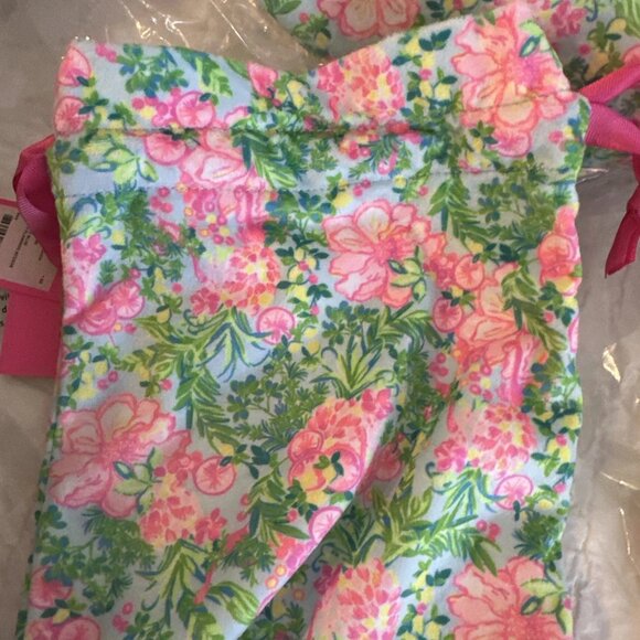 LILLY PULITZER Snuggle In Pouch Sea salt Blue Fruity Flamingo 4 Piece Set NWT - Picture 10 of 12